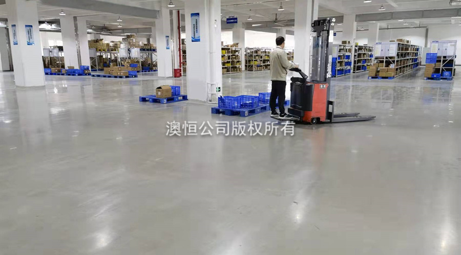 AP-320 多用途高强自流平水泥+密封固化剂完工效果