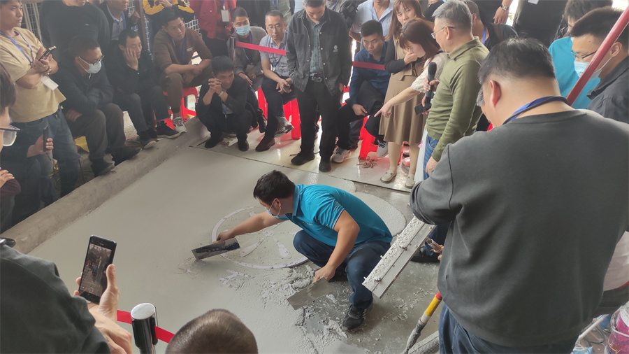 无机磨石摊铺实操