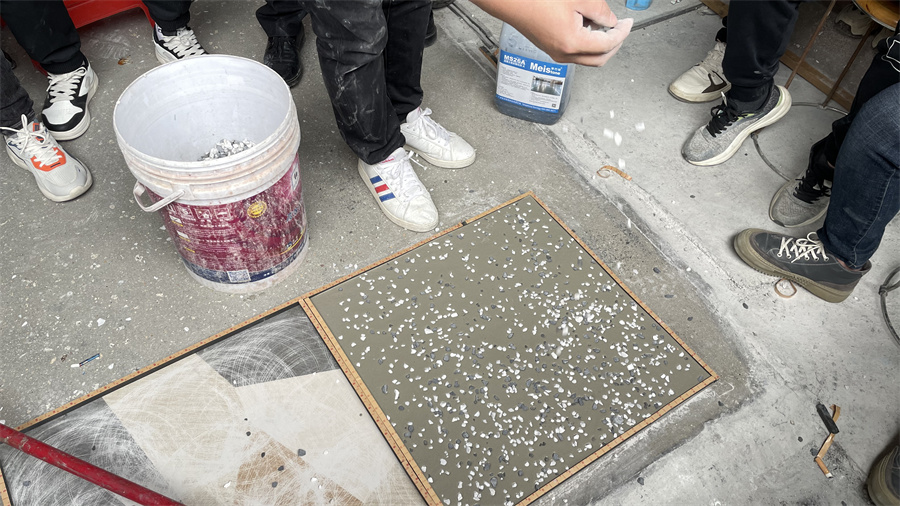 彩石无机磨石样板制作